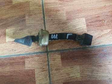 двери венто: Mitsubishi Chariot Grandis ограничитель двери, Митсубиси Шариот — 3