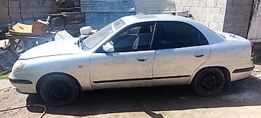 нурайс машина: Daewoo Nubira: 2000 г., 1.6 л, Кол менен иштөөчү, Бензин, Седан — 4