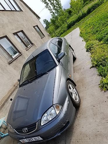 дэу матиз 1: Toyota Avensis: 2002 г., 1.8 л, Кол менен иштөөчү, Бензин, Лифтбек — 5