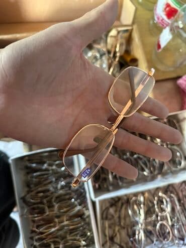 очки прозрачный: Оправы, лежат дома ! Кто возьмет всё ? Договоримся отдам дёшево — 4