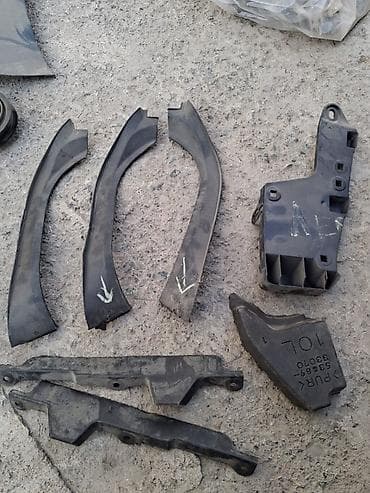 ничего: Задний левый стоп-сигнал Toyota Б/у, Оригинал — 7