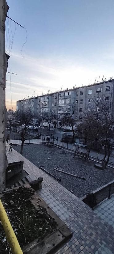 Гаражи: 2 комнаты, Риэлтор, Без подселения, С мебелью частично — 9