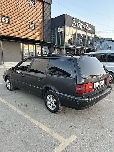 camry 2006: Volkswagen Passat: 1994 г., 1.8 л, Механика, Бензин, Универсал — 3