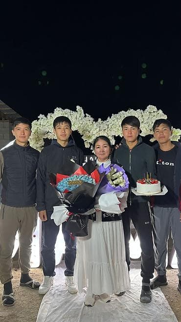 студия фото: Сдаётся помещение под/студию, под цех, под склад Характеристики: - — 2