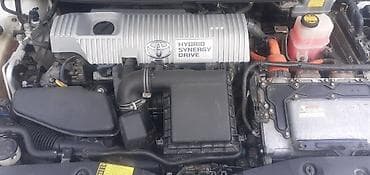 киа 8: Toyota Prius: 2010 г., 1.8 л, Гибрид, Хэтчбэк — 9