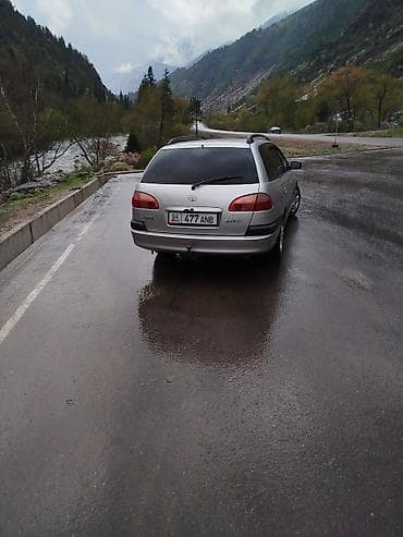 ленд ровер фрилендер: Toyota Avensis: 2002 г., 1.8 л, Ручные, Бензин, Универсал — 2