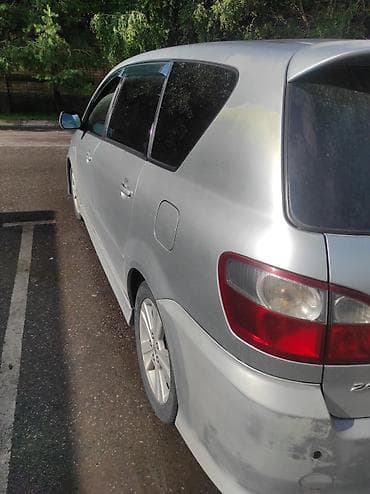ipsum: Toyota Ipsum: 2003 г., Минивэн — 8