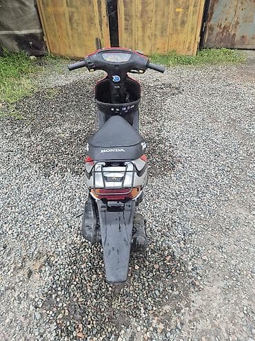 армения номер: Скутеретта Honda, 50 куб. см, Бензин — 3