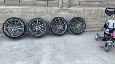 покрышка 12 дюймов: Колеса в сборе 235 / 35 / R 19, Лето, Б/у, Комплект, Легковые, Литые, отверстий - 5 — 1