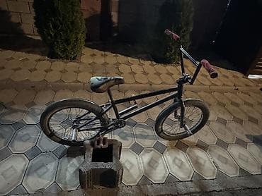Велосипеды: BMX велосипед, Рама M (156 - 178 см), Б/у — 3