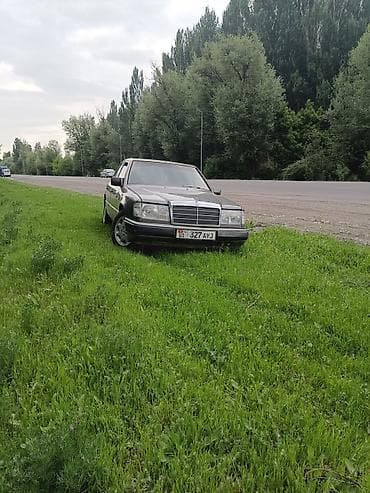 Mercedes-Benz W124: 1990 г., 2.3 л, Механика, Бензин, Седан