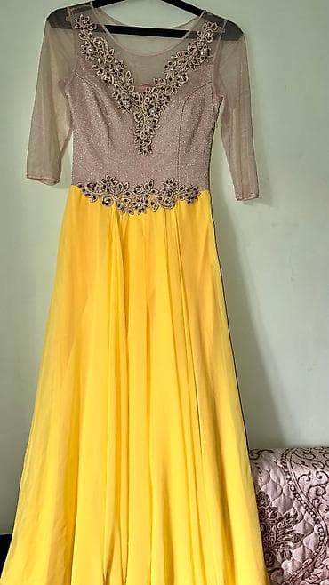 Нарядное платье Производство 🇹🇷 Размер 44 Состояние хорошее Цена:700 at lalafo.kg Нарядное платье Производство 🇹🇷 Размер 44 Состояние хорошее Цена:700