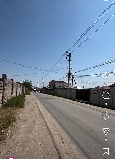 Продаётся дом с участком в частном секторе Характеристики: - Кирпичный