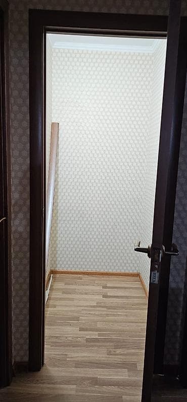 Продажа квартир: 3 комнаты, 58 м², 104 серия, 1 этаж, Косметический ремонт — 8