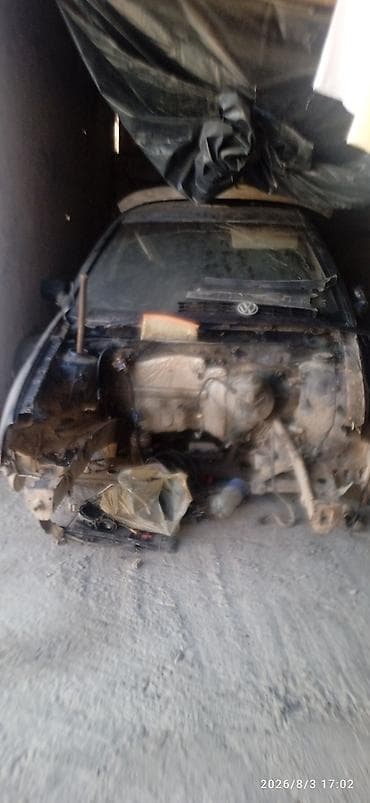 Volkswagen Golf III (хэтчбек, 5 дверей) — авто на разбор - Кузов