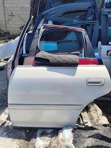 Дверь Задняя левая Toyota, Б/у, Оригинал