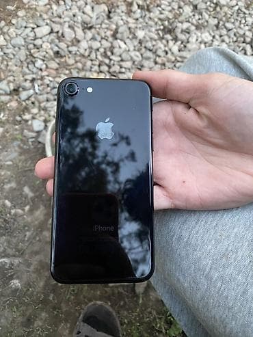 флешка для видеорегистратора: IPhone 7, Jet Black — 1
