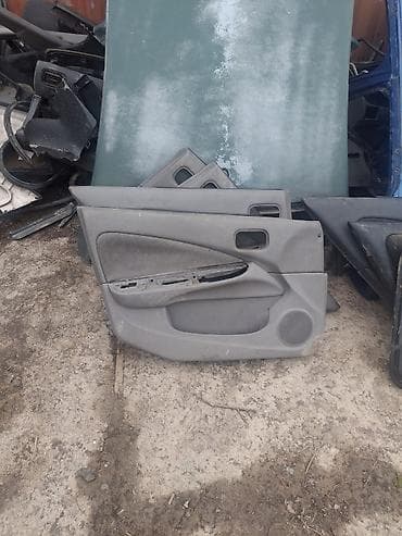 lada 11: Дверная карта Nissan Б/у, Оригинал — 2