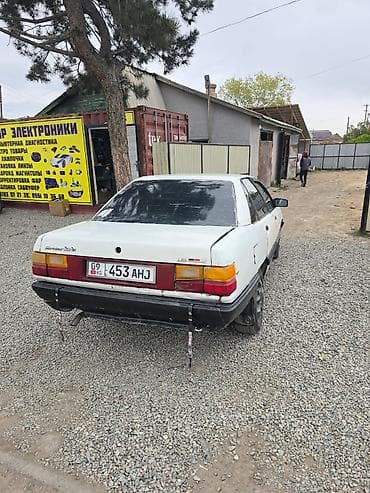 lexus 570 2008: Audi 100: 1990 г., Ручные, Седан — 5