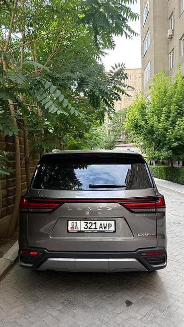 лехсус 700: Lexus LX: 2025 г., Автомат, Внедорожник — 3