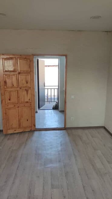 однокомнатная квартира на долгосрочную аренду: 20 м², Без мебели — 1