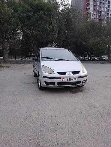 Mitsubishi Colt: 2004 г., 1.3 л, Механика, Бензин, Хэтчбэк — 3