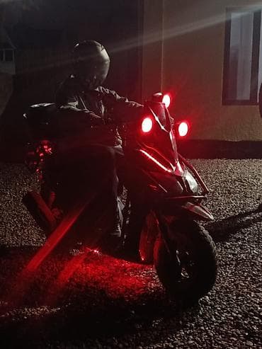 самурай 180: Скутер самурай 150 кубов черного цвета мотор не дымит масло не капает — 7