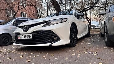 mers e63: Toyota Camry: 2018 г., 2 л, Автомат, Бензин, Седан — 4