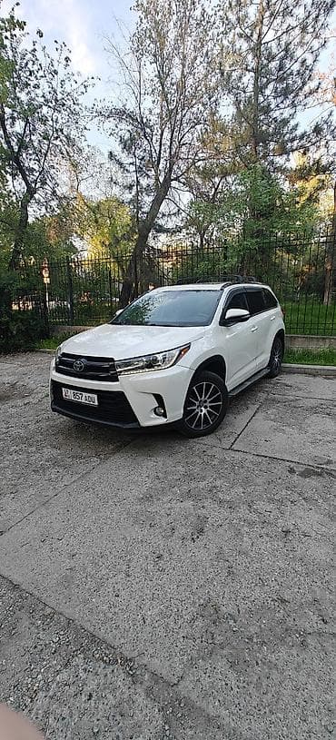 Toyota Highlander: 2017 г., 3.5 л, Автомат, Бензин, Кроссовер