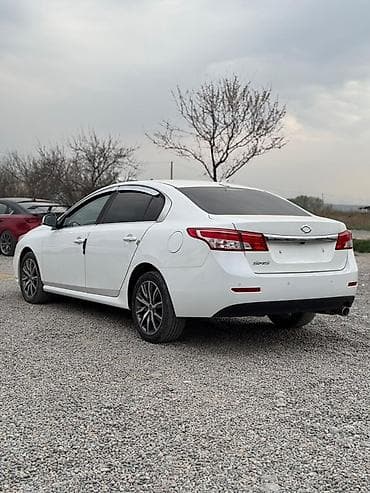 машина ist: Срочно срочно 
Самсунг SM5🔴🔴🔴
2.0бензин 
Еще не оформили — 4