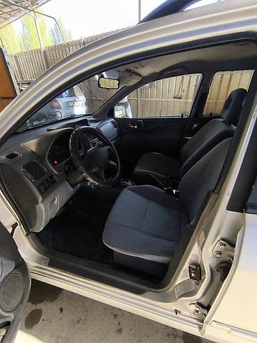 мото 300: Mitsubishi Space Star: 2001 г., 1.8 л, Автомат, Бензин, Хэтчбэк — 5