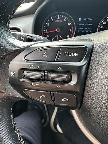 kia moring: Kia Stonic: 2019 г., 1.4 л, Автомат, Бензин, Кроссовер — 8