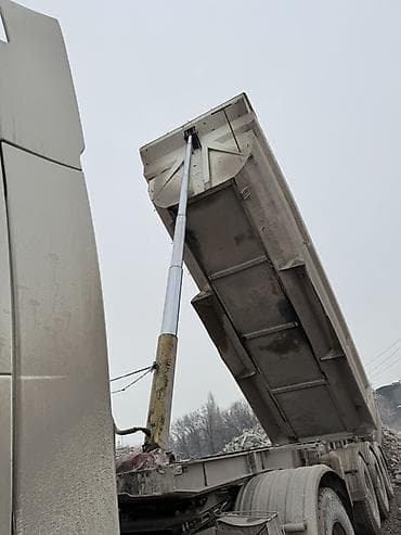 перья: Прицеп, Самосвал — 1