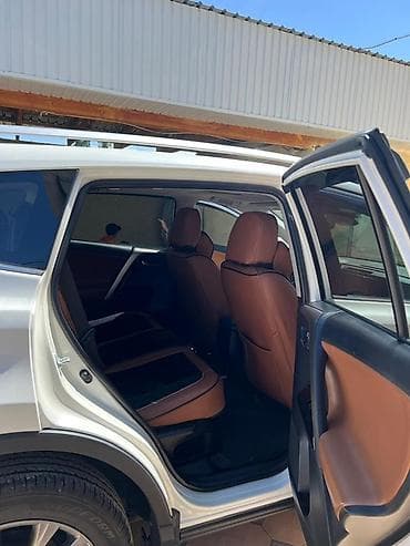 toyota rav4 2016: Toyota RAV4: 2016 г., 2.5 л, Вариатор, Бензин, Кроссовер — 9