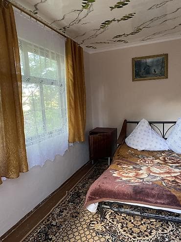 гостивой дом: Сдаётся простое летнее жильё на 2 спальных мест. Цена за одно койко — 2