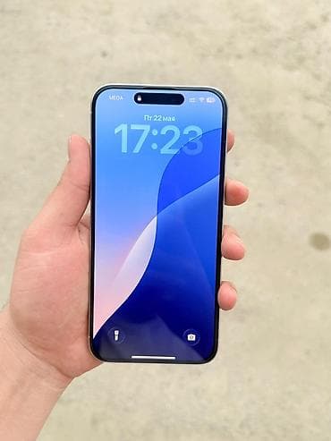 IPhone 15 pro max белый 256 GB
АКБ 86% оригинал не менялся