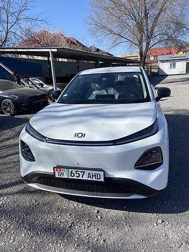 е 211: Changan Qiyuan Q05: 2026 г., Электромобиль, Кроссовер — 1