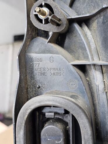 задние стоп: Задний левый стоп-сигнал Renault 1999 г., Б/у, Оригинал, Германия — 7