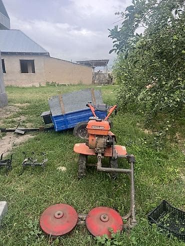 газон 53: Мотоблок с навесным оборудованием и прицепом Комплектация: - — 1