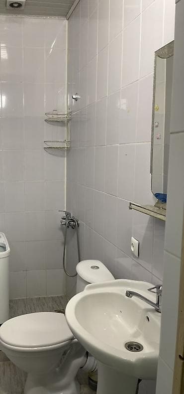 Комнаты: 39 м², Без мебели — 3