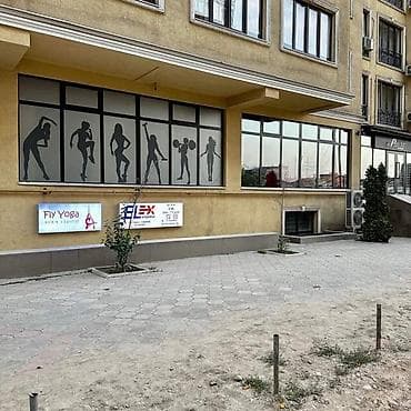Коммерческая недвижимость: Аренда офисов, 60 м², В жилом комплексе — 8
