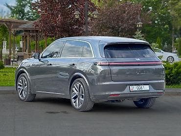 bmv x7: Lixiang L7: 2024 г., Автомат, Гибрид, Кроссовер — 5