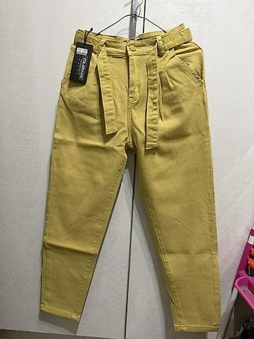 Женские джинсы 26 размер, цвет светло‑жёлтый (лимонный). Новые