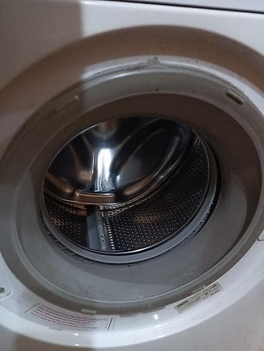 зануси: Стиральная машина Zanussi Aquacycle 1000 (модель FA1032-1) - Тип — 3