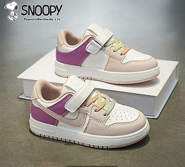 Платья: Детские кроссовки Snoopy - Оригинальный дизайн Peanuts Worldwide LLC — 1