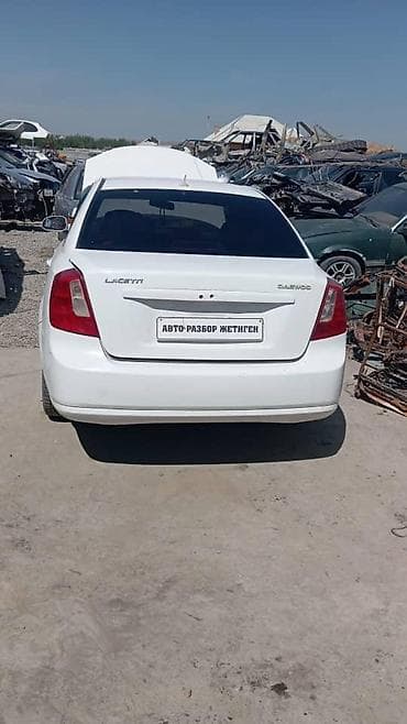 опель вектра с: Daewoo Lacetti, седан, белый цвет. машина на разборе — 2