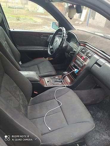 tayota vitz: Mercedes-Benz E-Class: 1996 г., 3.2 л, Автомат, Бензин, Седан — 6