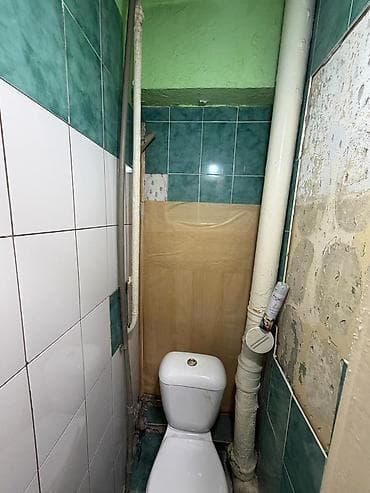 osh flats: 1 комната, 32 м², Индивидуалка, 2 этаж, Старый ремонт — 10