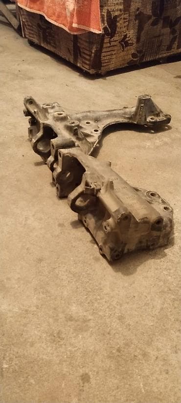 Кабины: Передний подрамник Scania — 1