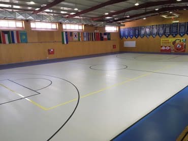 стол для тенниса купить: Резиновое бесшовное покрытие является современным технологичным — 3